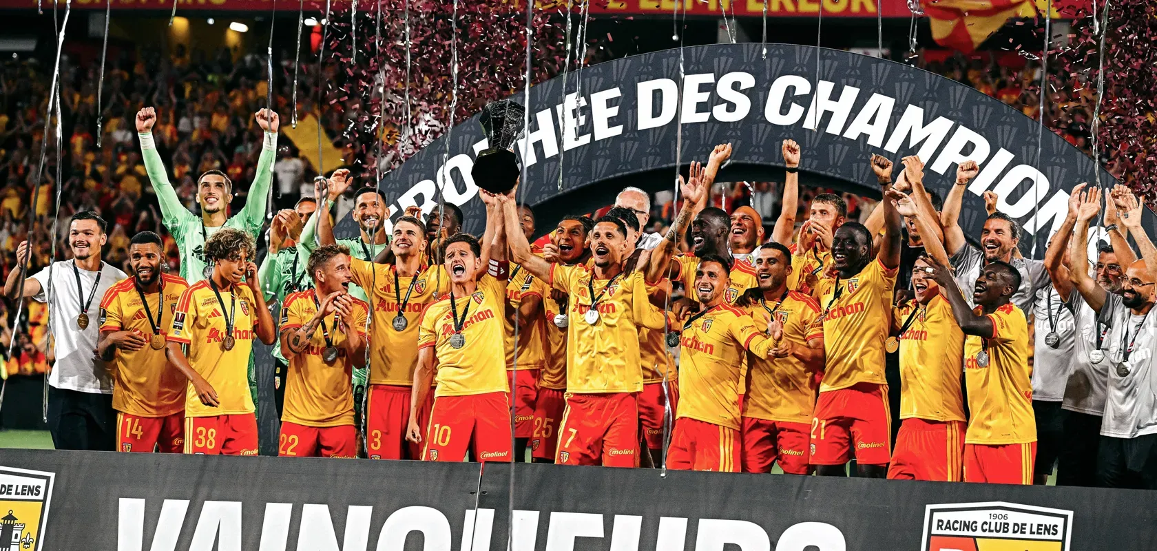 Lens vence Supertaça de França pela primeira vez