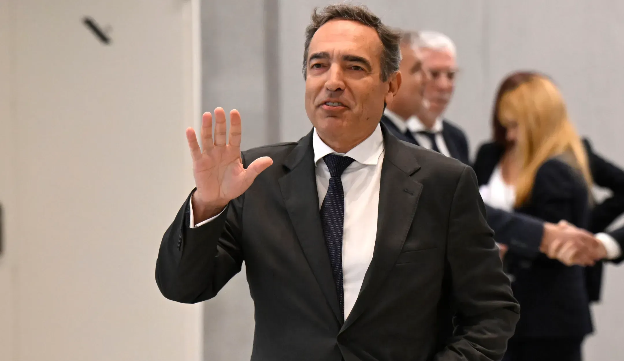 Reinaldo Teixeira: "não existe clima de guerrilha"