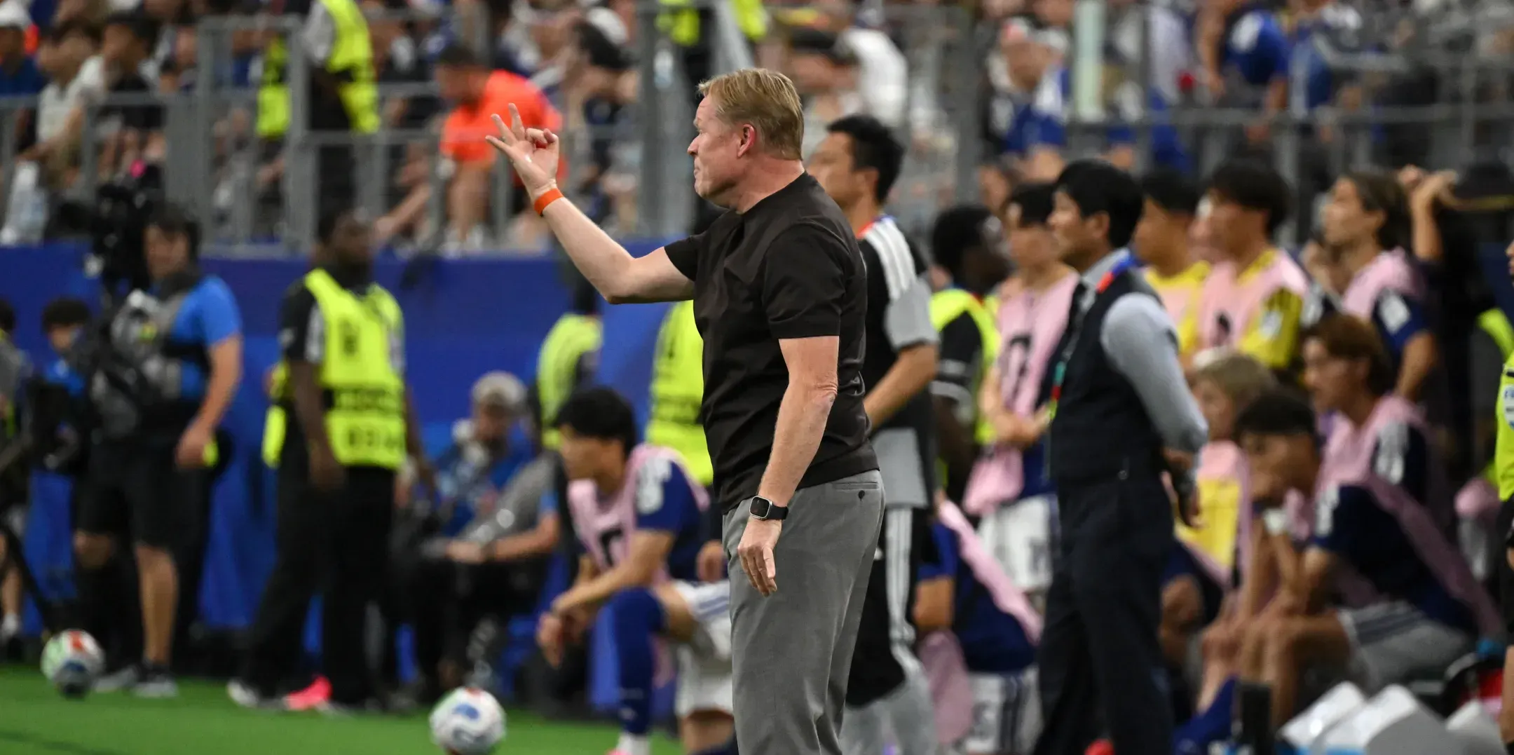 Oficial: Koeman abandona a seleção dos Países Baixos