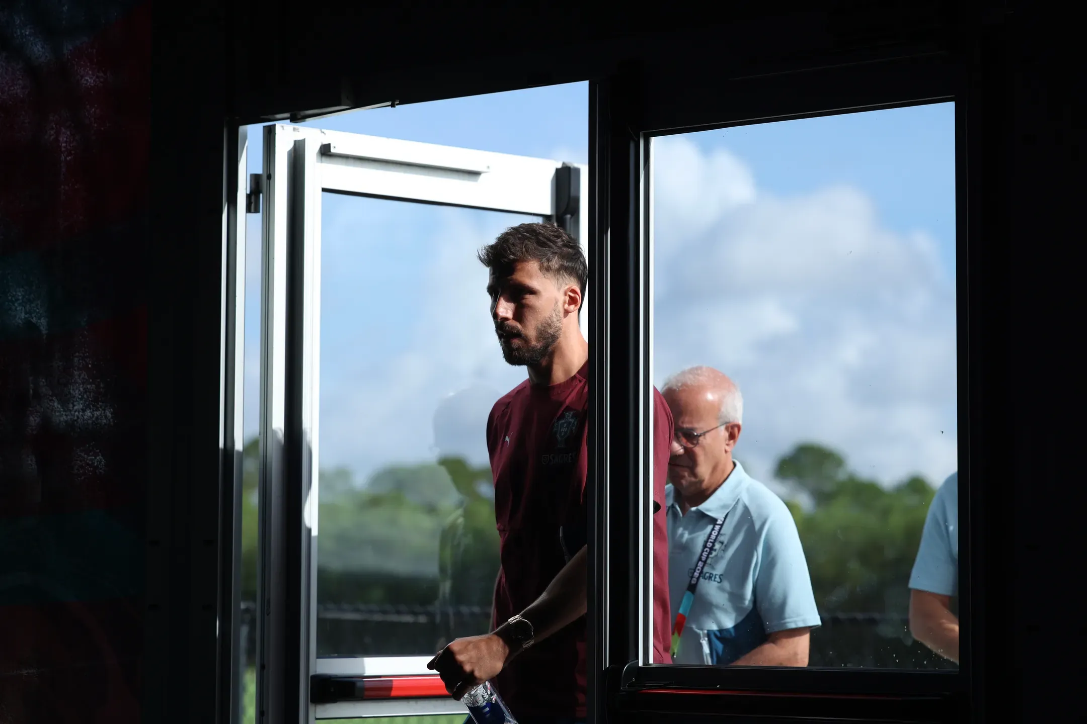 Rúben Dias lamenta ter falhado estreia no Mundial