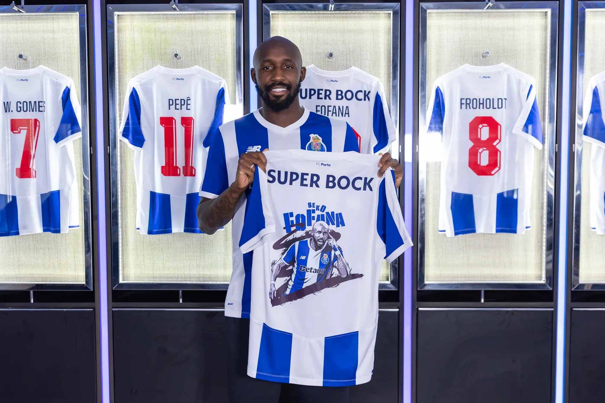 Oficial: Seko Fofana regressa ao FC Porto!