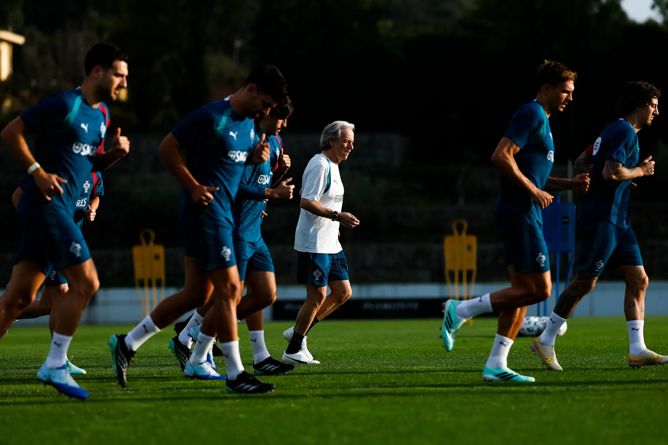 Os detalhes do primeiro treino de Portugal no Porto
