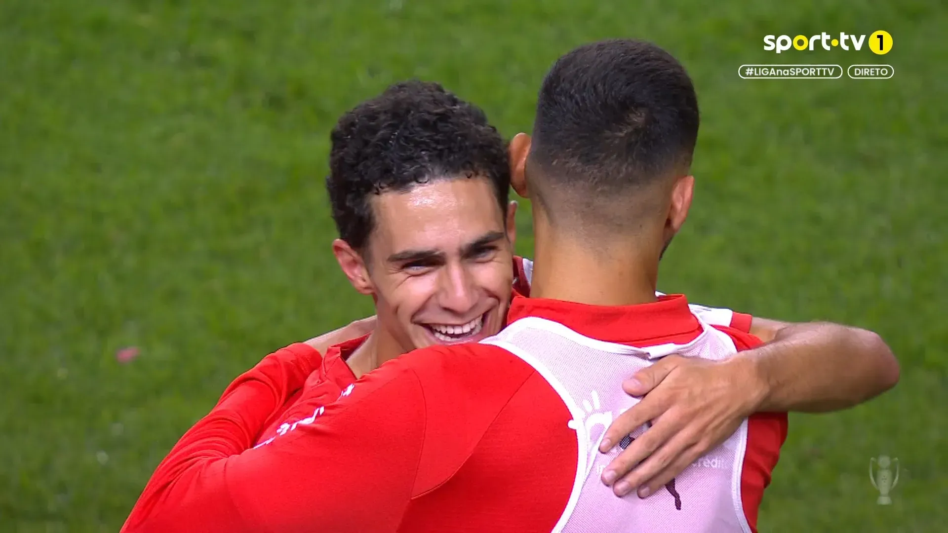 Golaço de Diego dá vitória ao SC Braga no dérbi do Minho