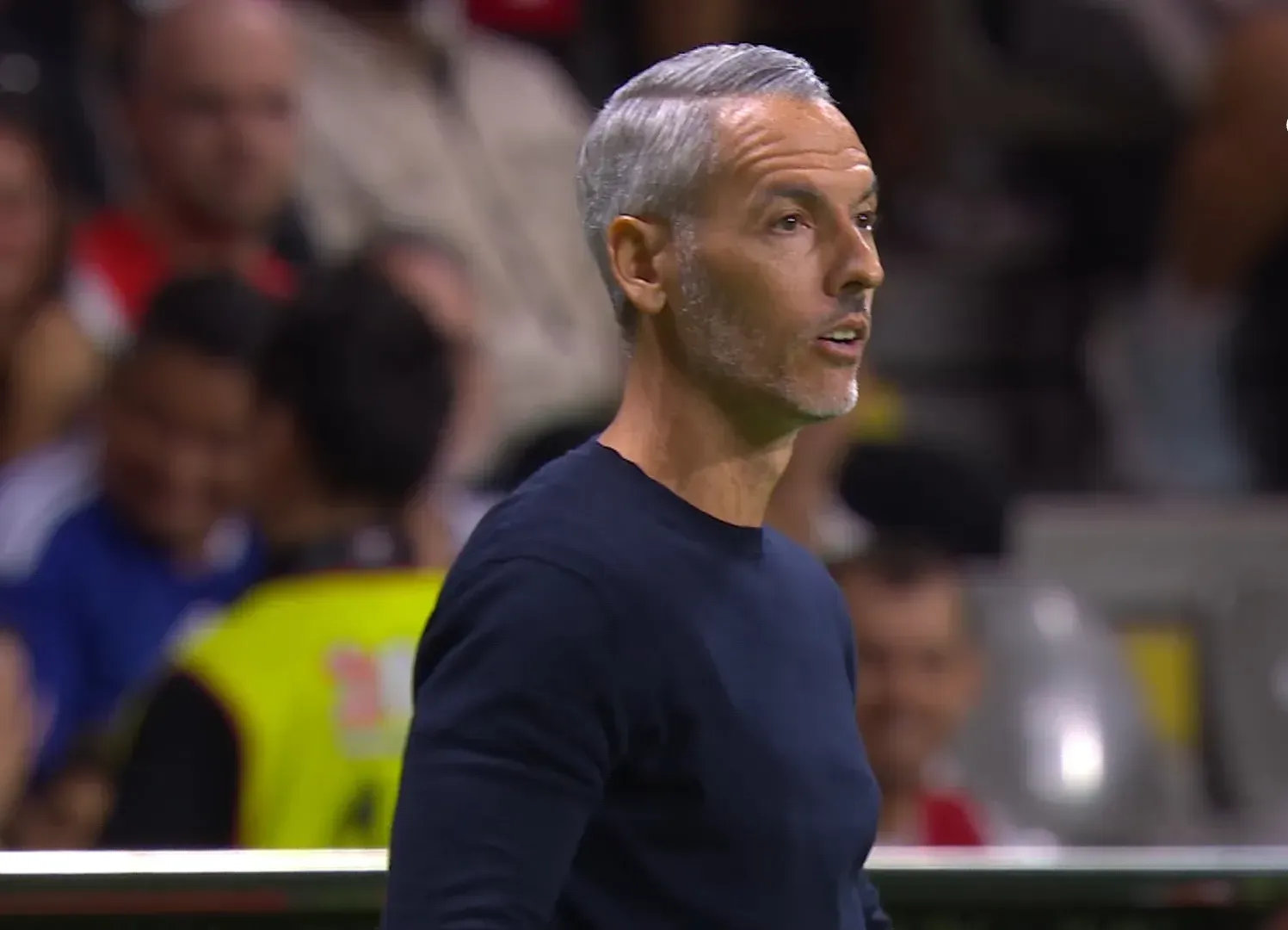 Carlos Vicens apreciou esforço da equipa na vitória no dérbi