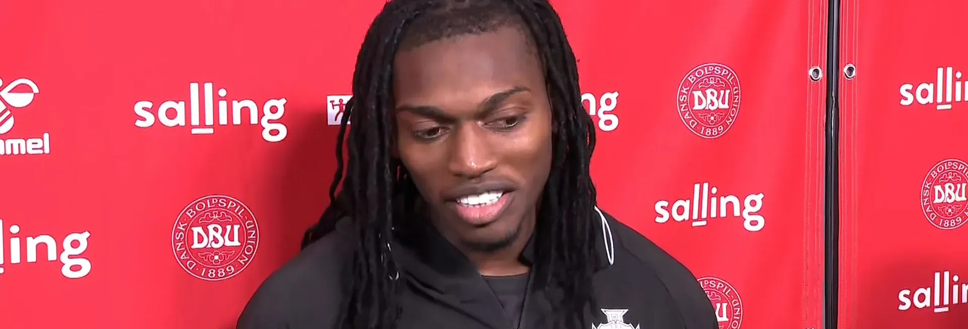 Rafael Leão: "Ronaldo? Está contente com a vitória"