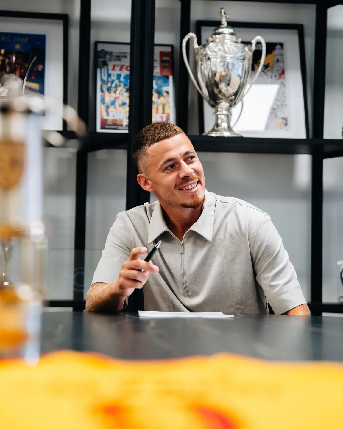 Oficial: Hazard regressa ao Lens 
