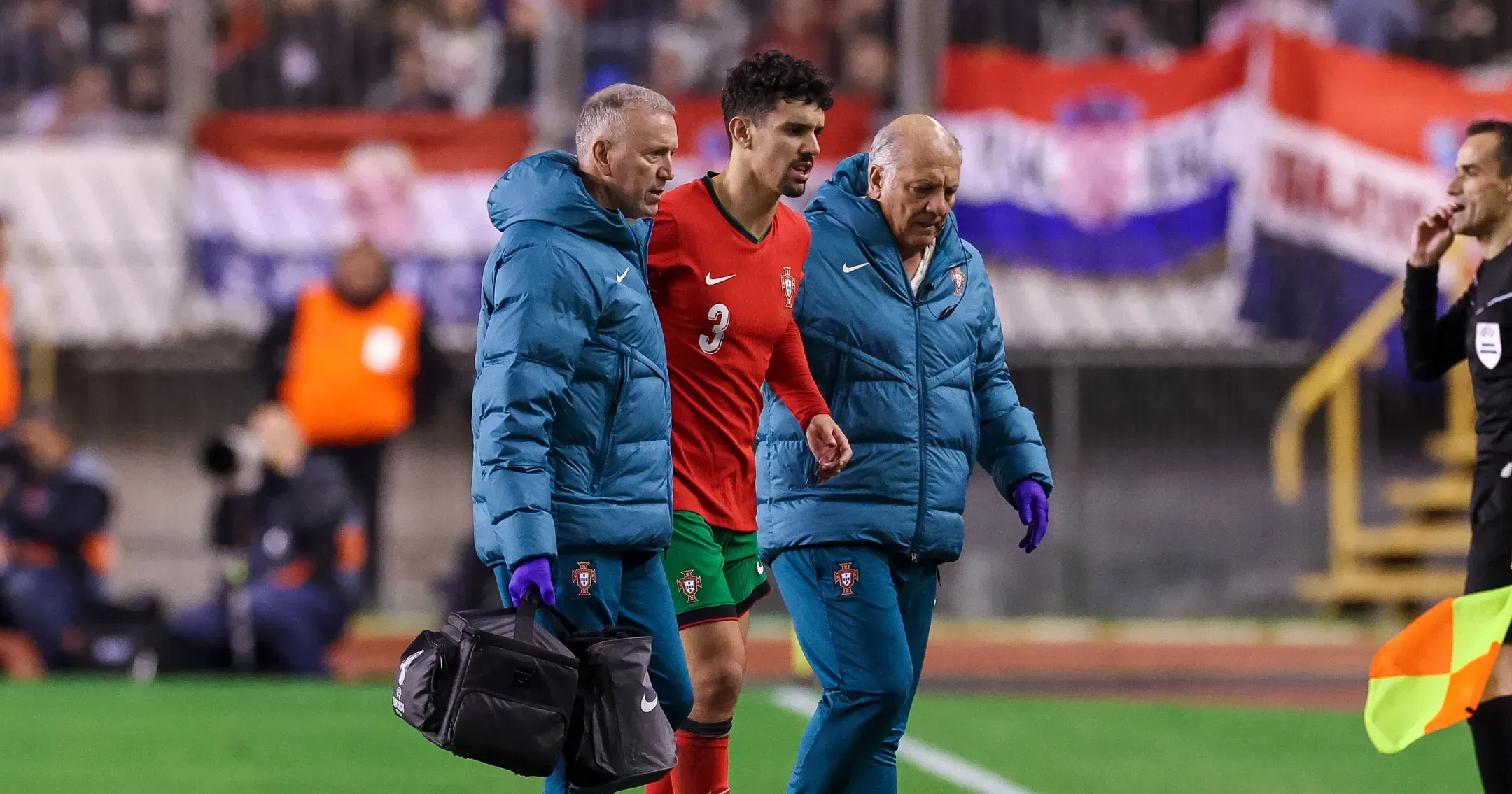 Tomás Araújo volta a falhar treino de Portugal