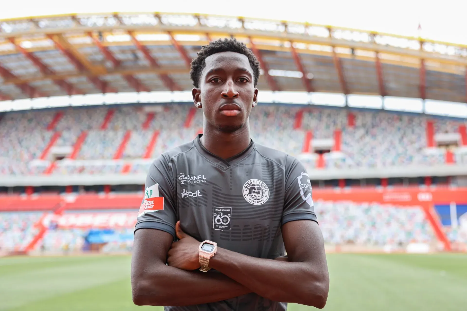 Oficial: Masaki reforça o União de Leiria