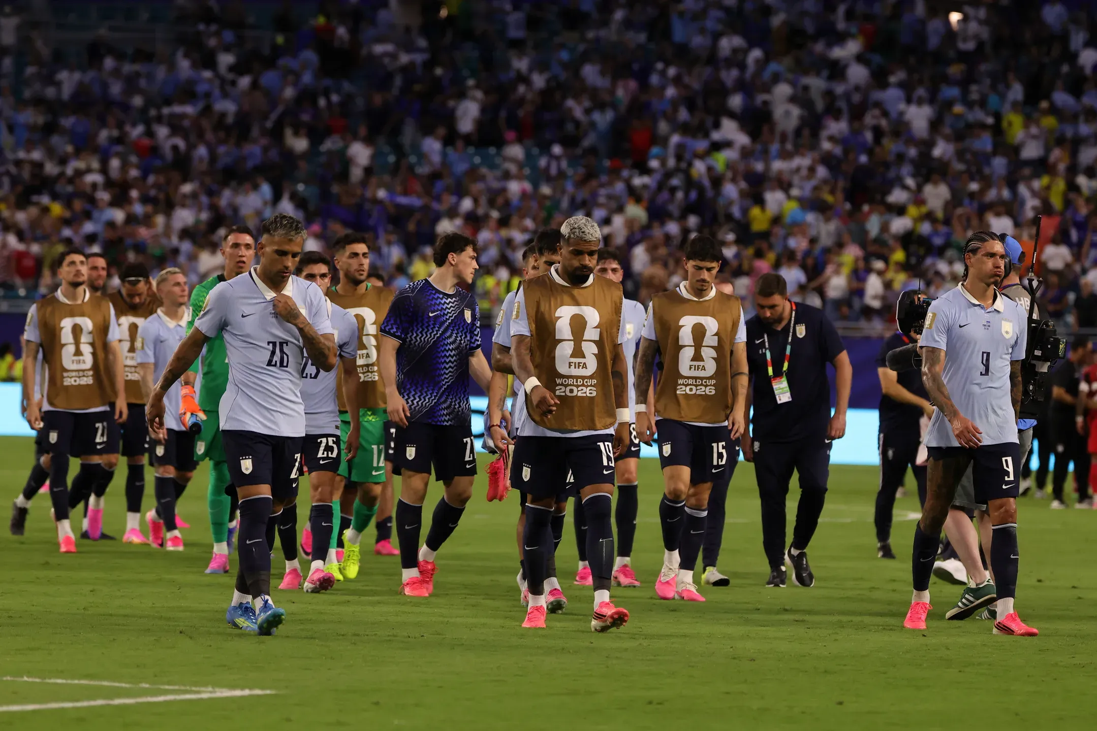 Uruguai obriga jogadores a viajar por conta própria