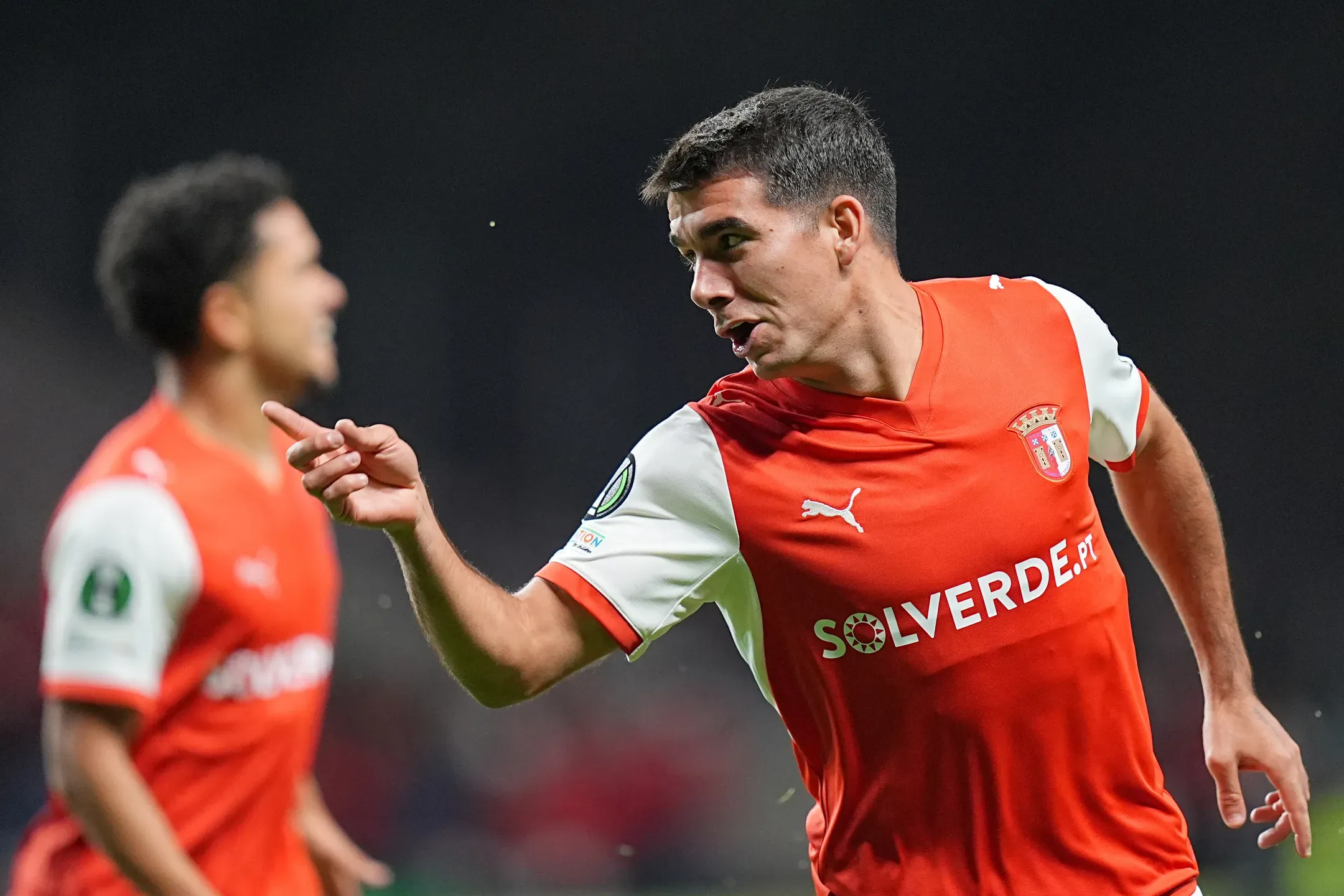 SC Braga regressa às vitórias na estreia de Franclim Carvalho 