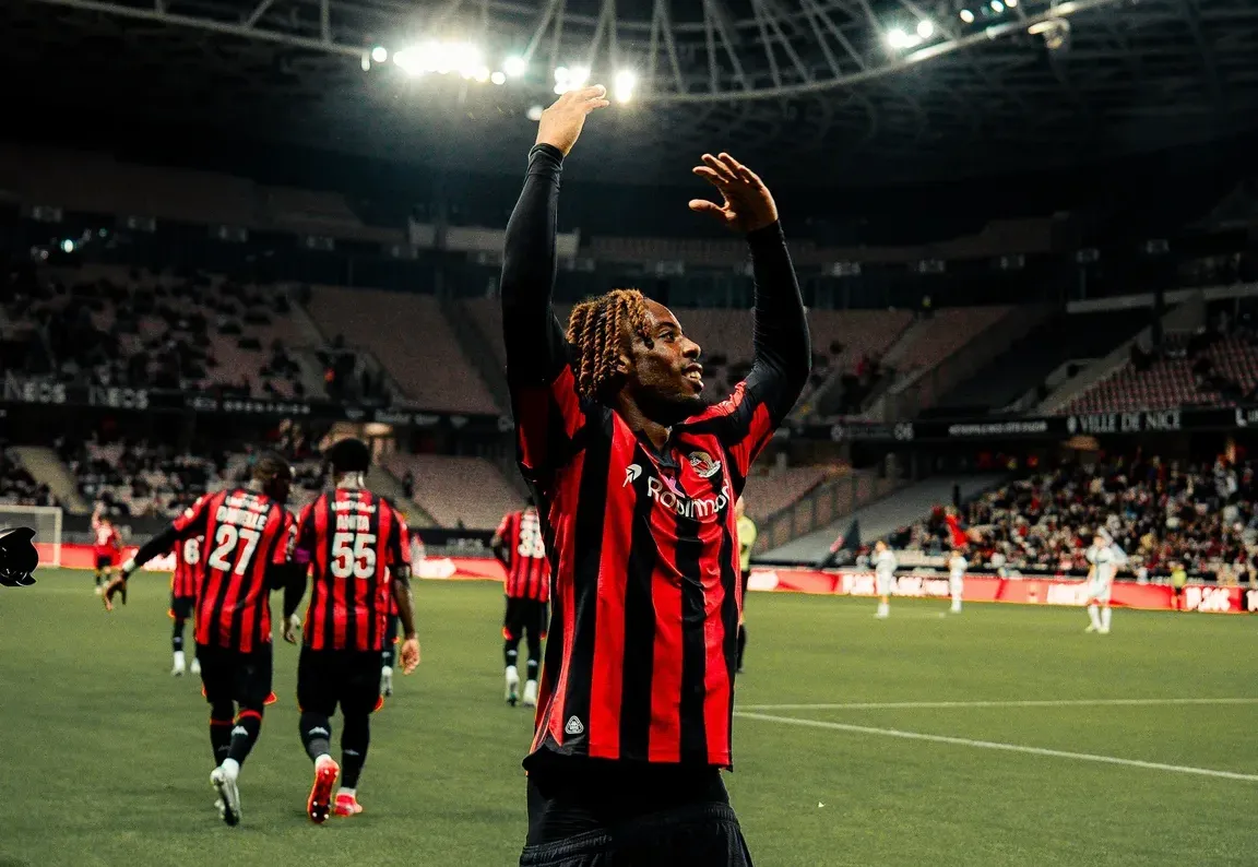 Rennes goleado e perde segundo lugar