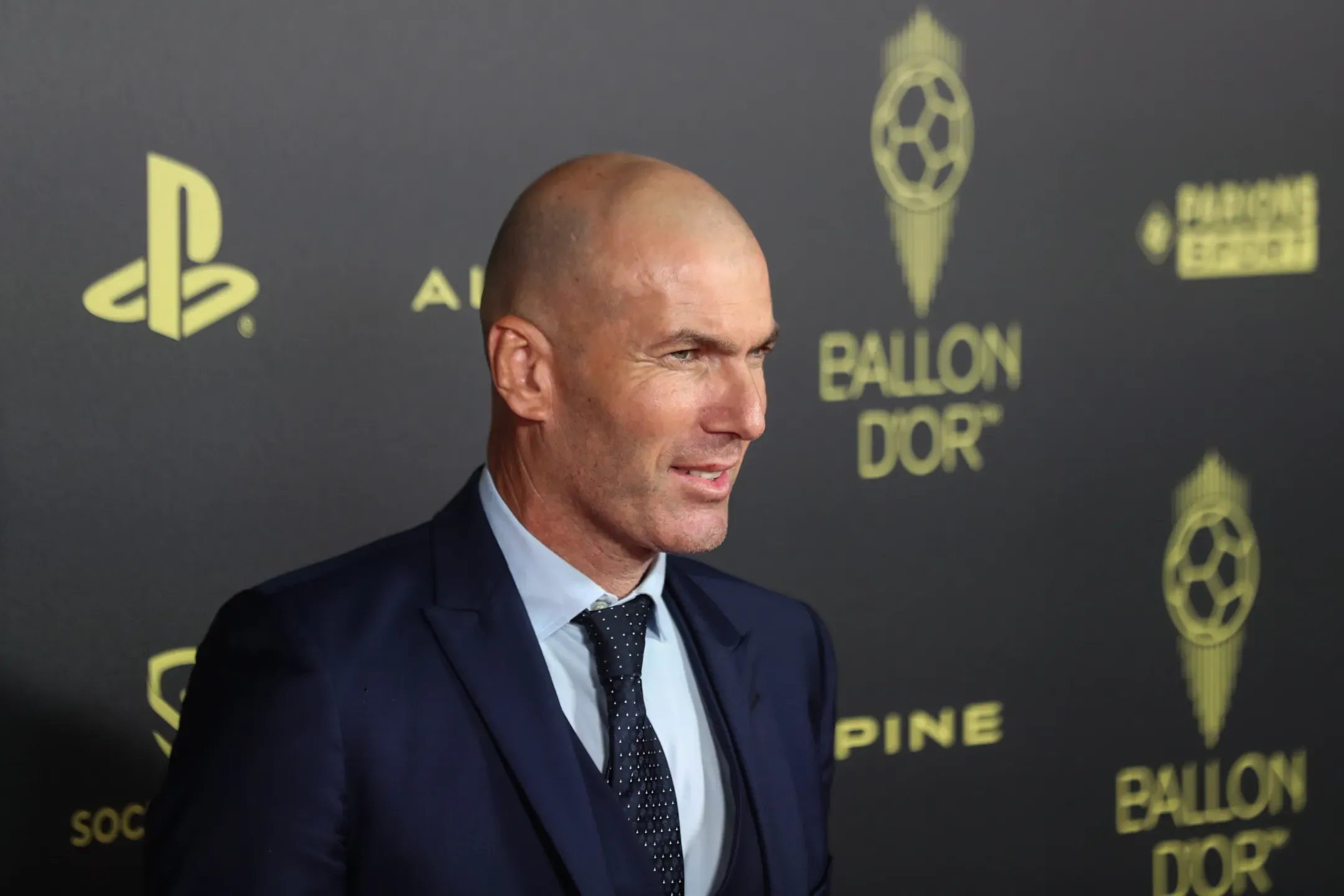 Já há data para oficialização de Zidane como selecionador de França