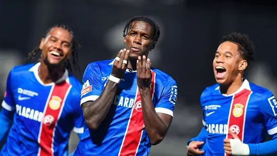 Alverca com vitória categórica em Famalicão