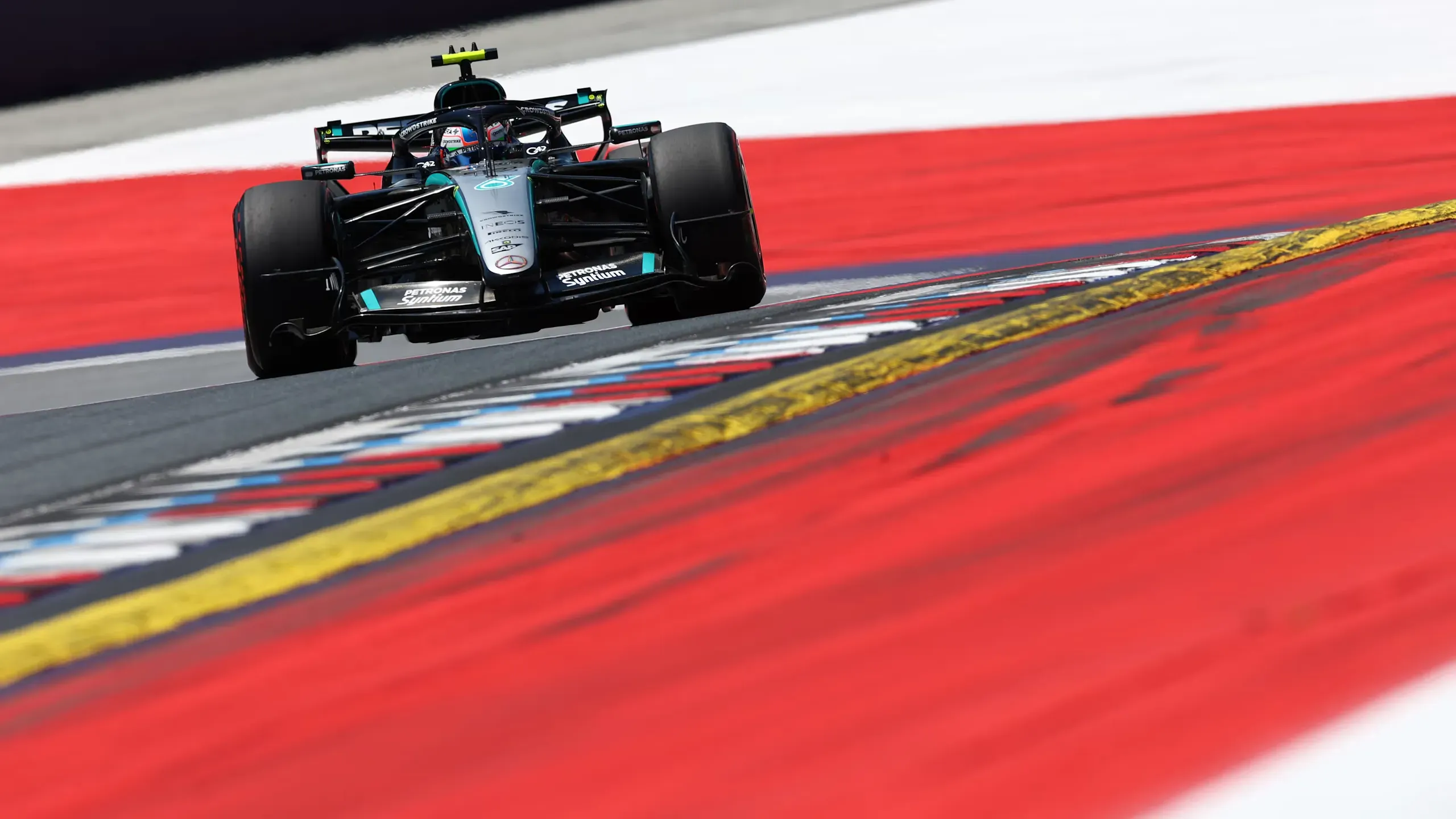 Kimi Antonelli foi o mais rápido na Bélgica