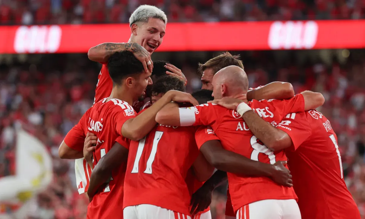 Seleções "roubam" mutos jogadores aos "grandes"