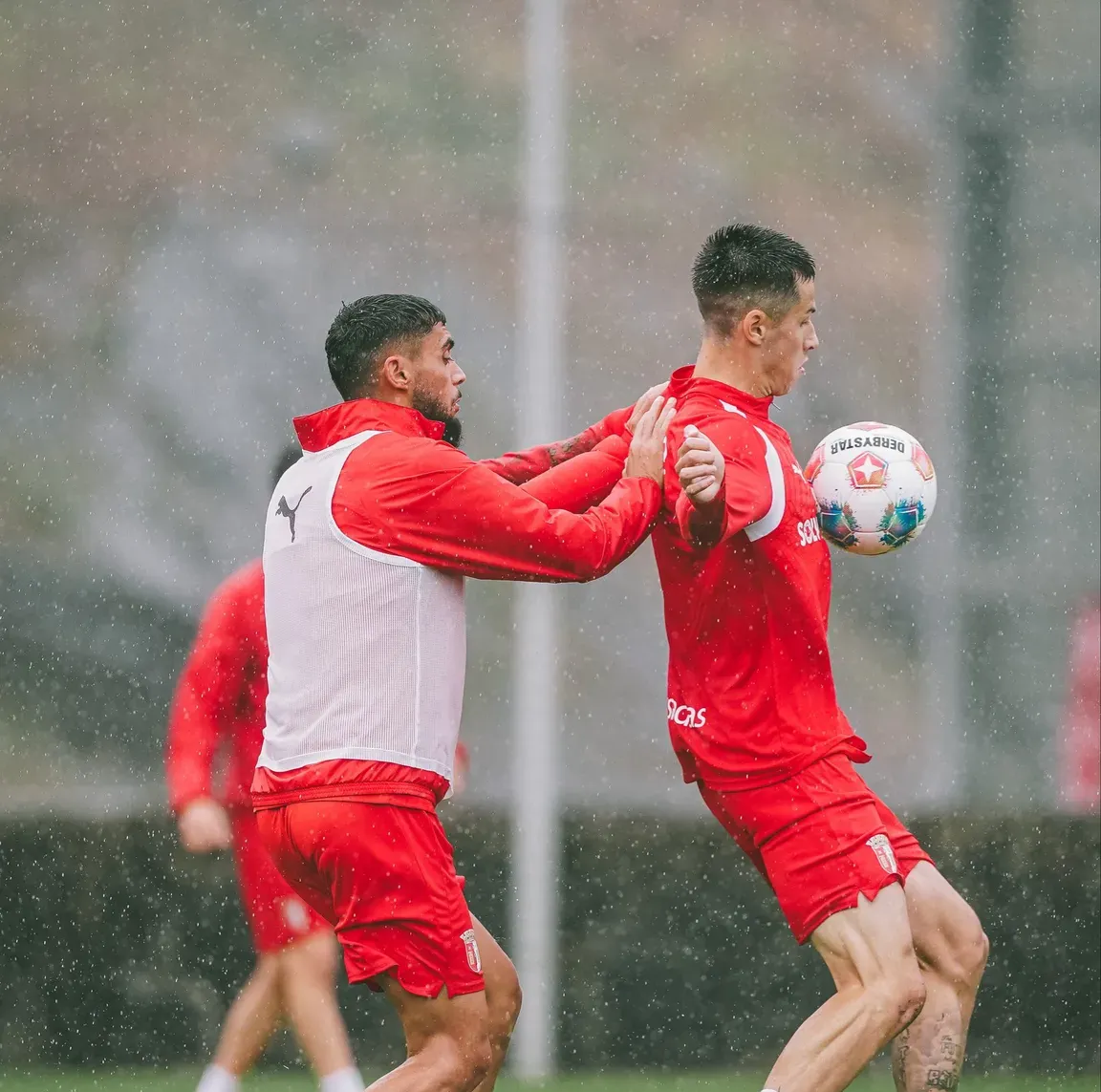 SC Braga cumpre último treino antes de viajar