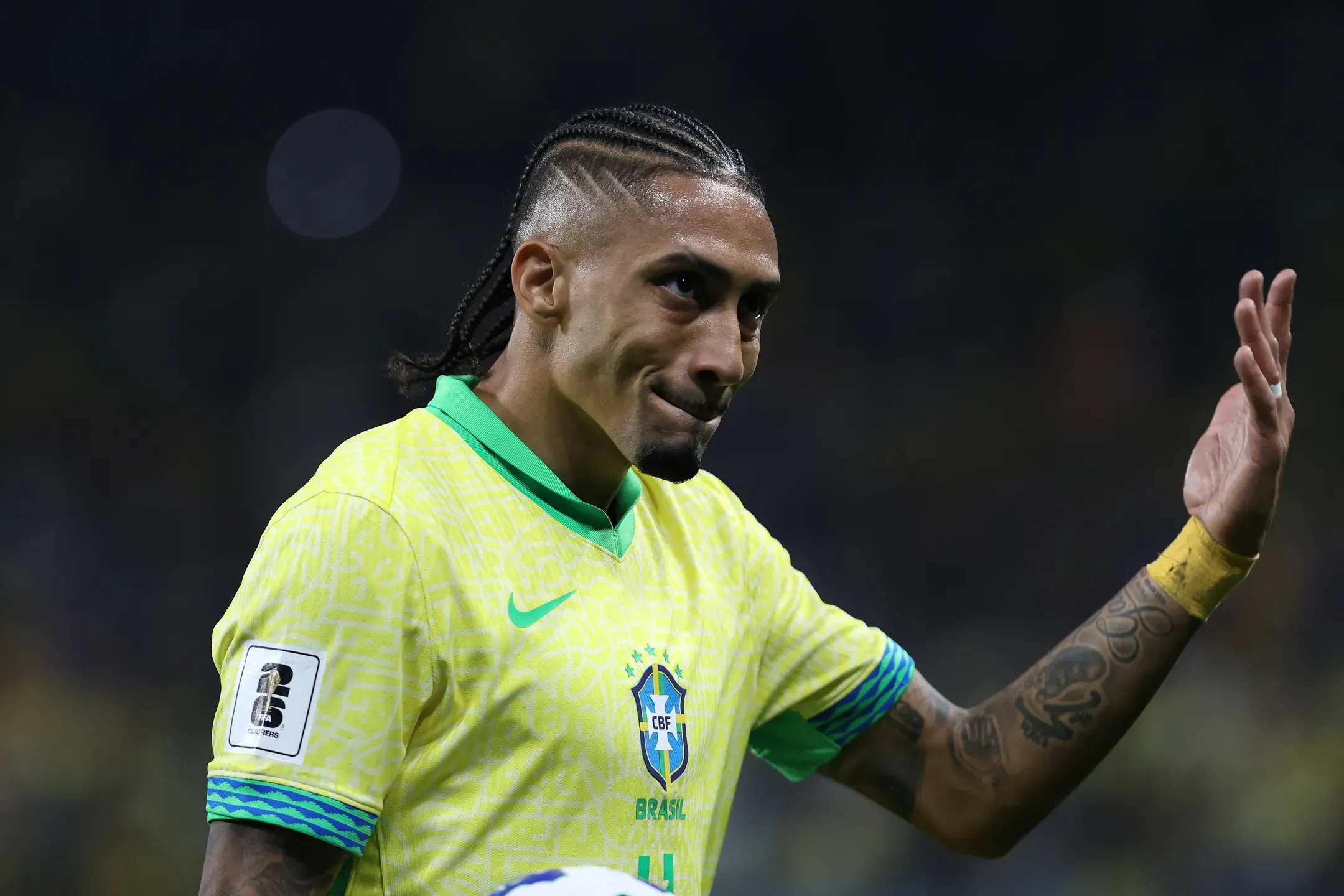 Raphinha falha jogo com a Escócia    