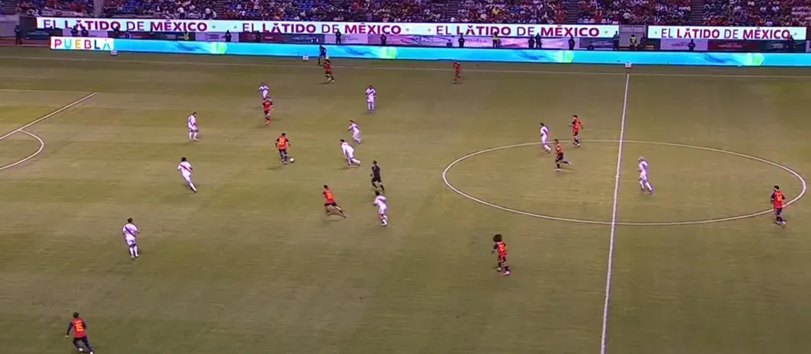 Espanha vence Peru antes do Mundial