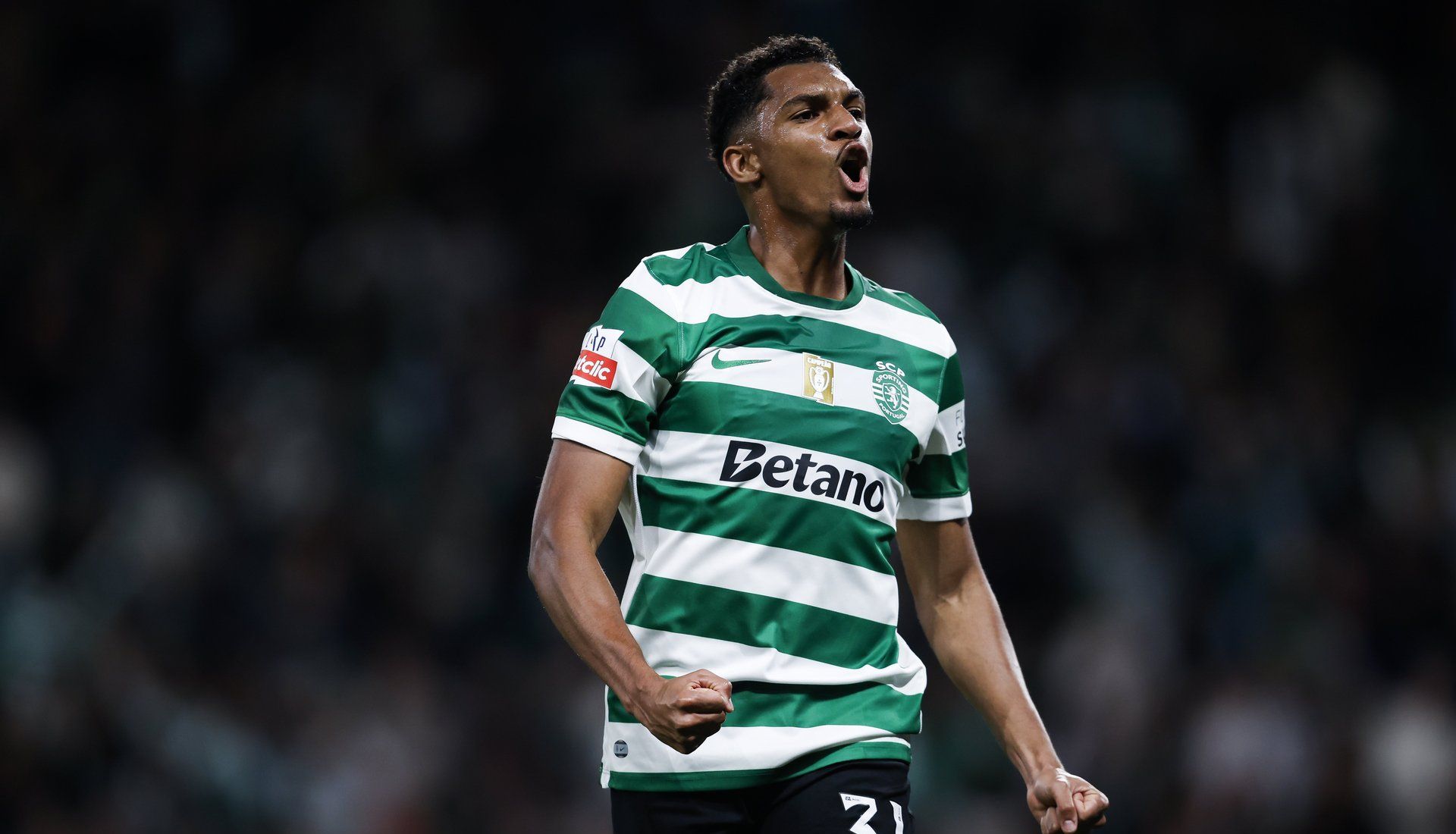 Os 11 iniciais do Famalicão x Sporting