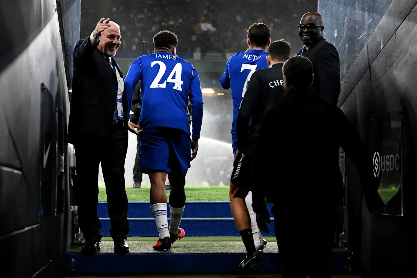 Pedro Neto marca na vitória do Chelsea