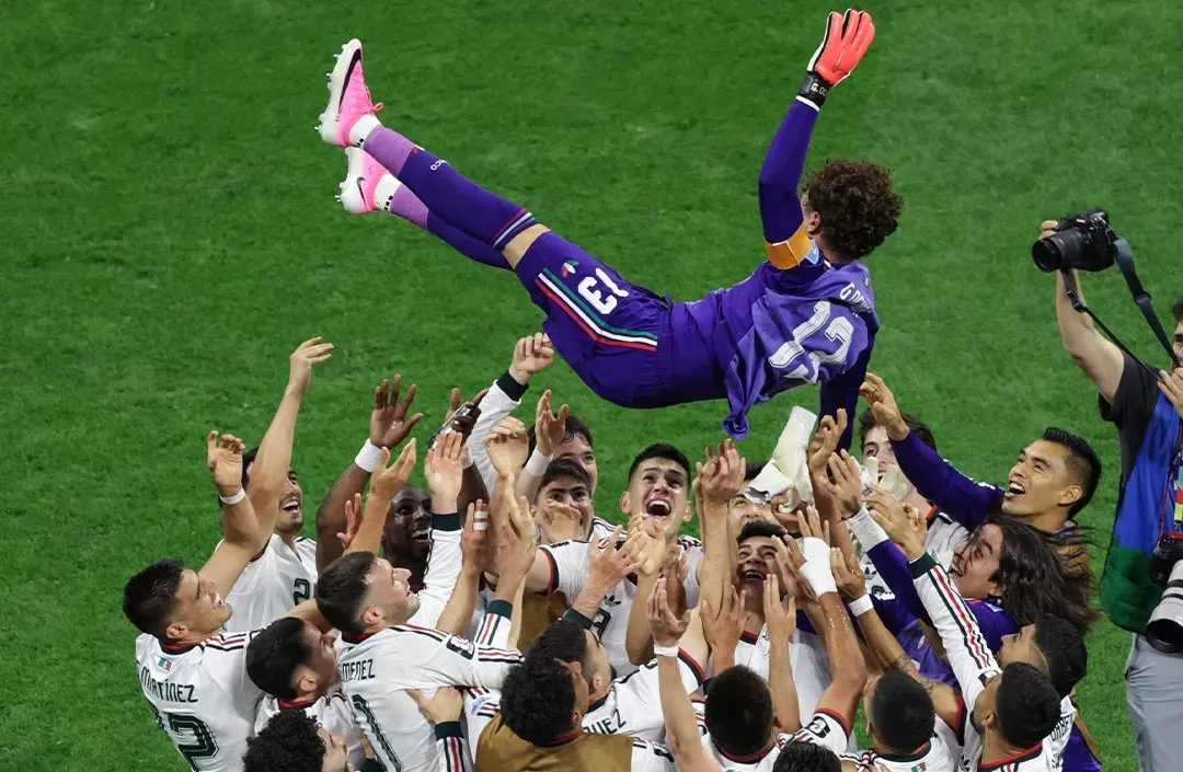 México acaba em primeiro e faz história