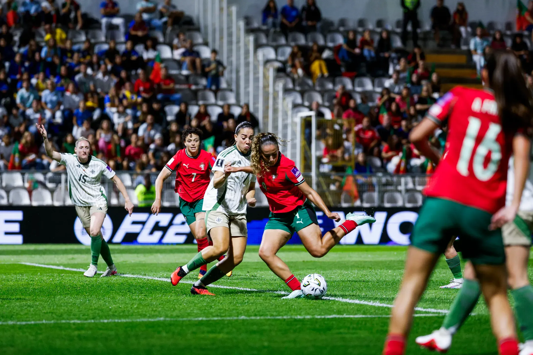Portugal fica mais perto do Mundial feminino