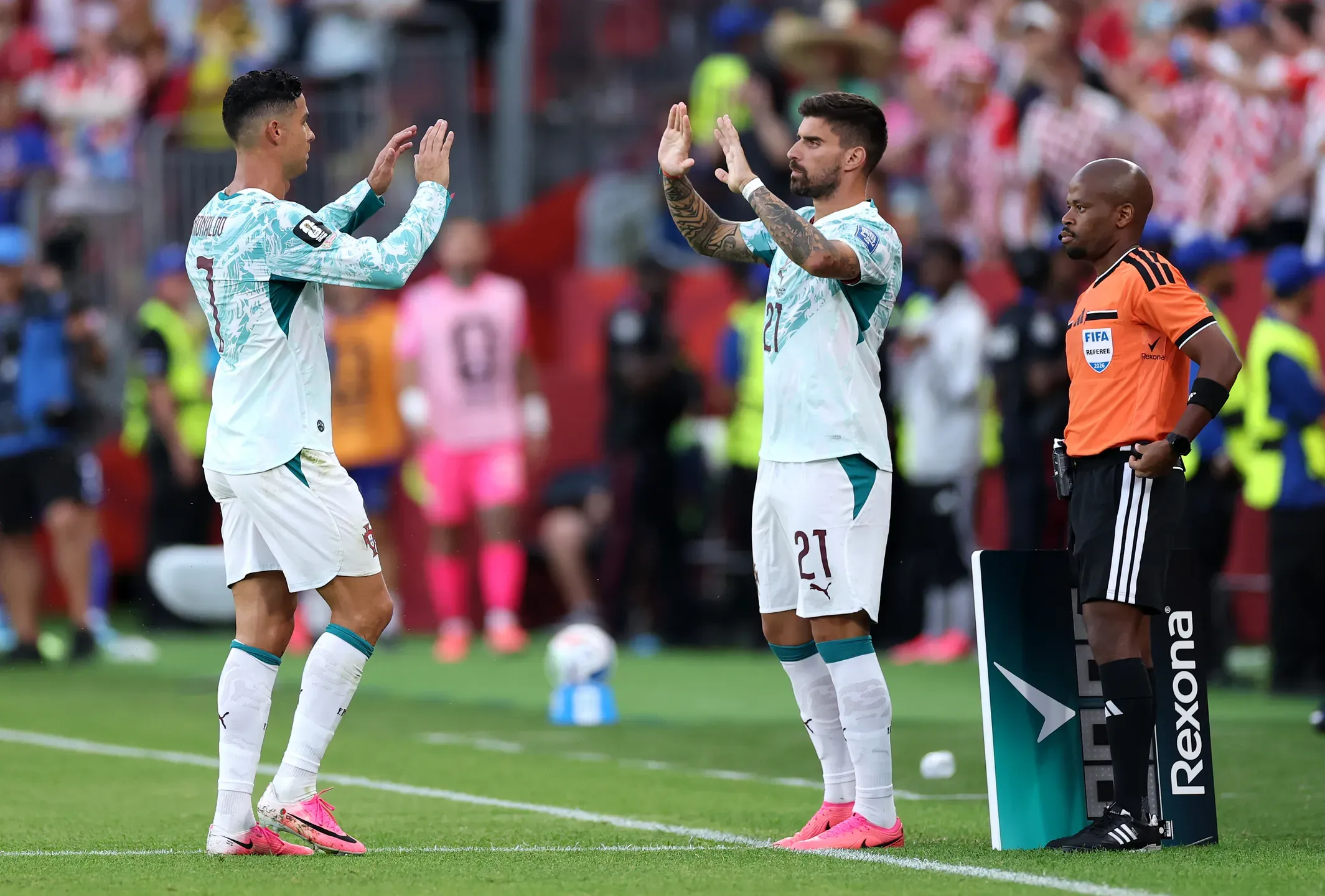 Ronaldo "de corpo e alma" na Seleção