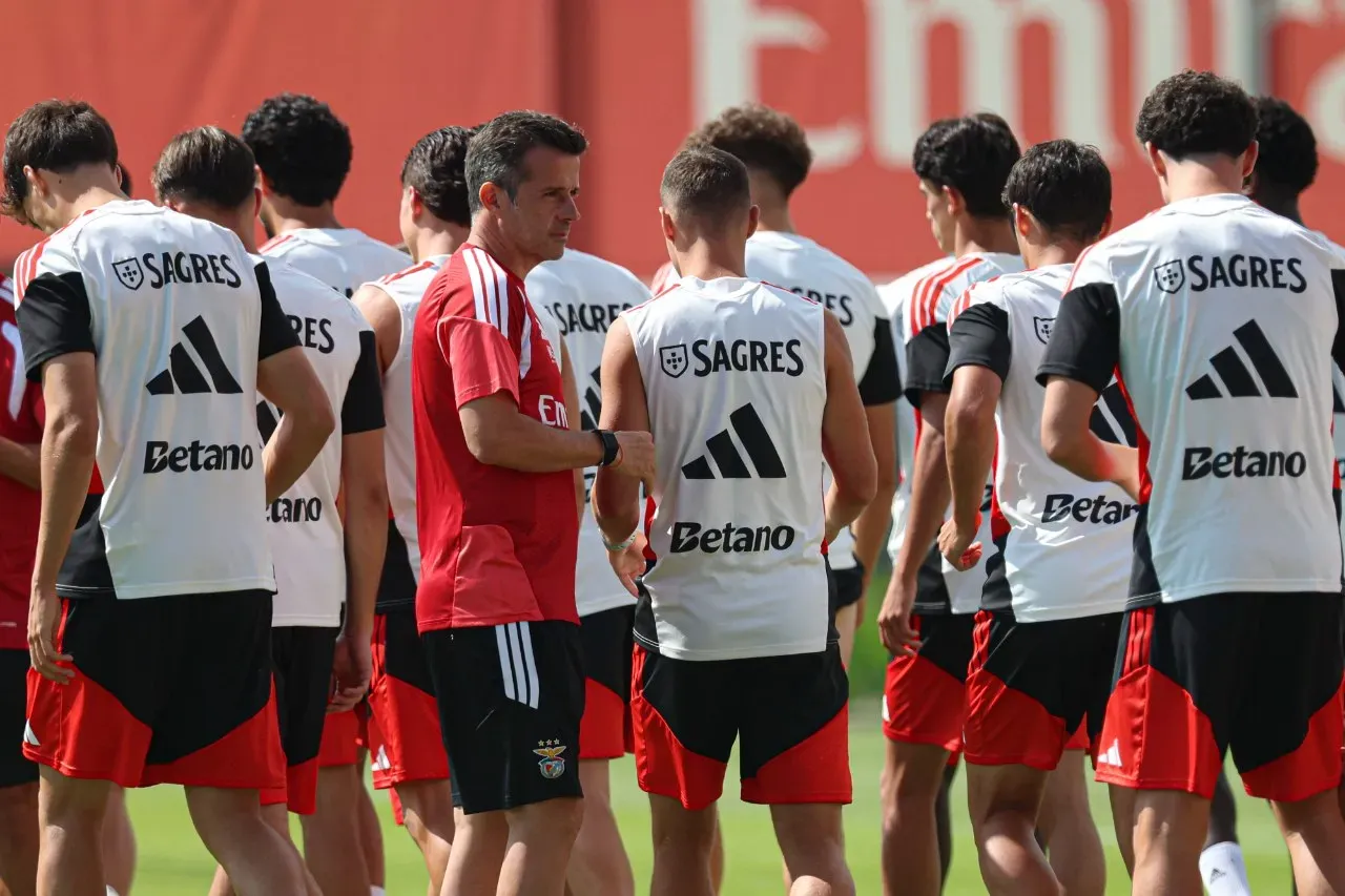 Marco Silva admite novidades nos convocados