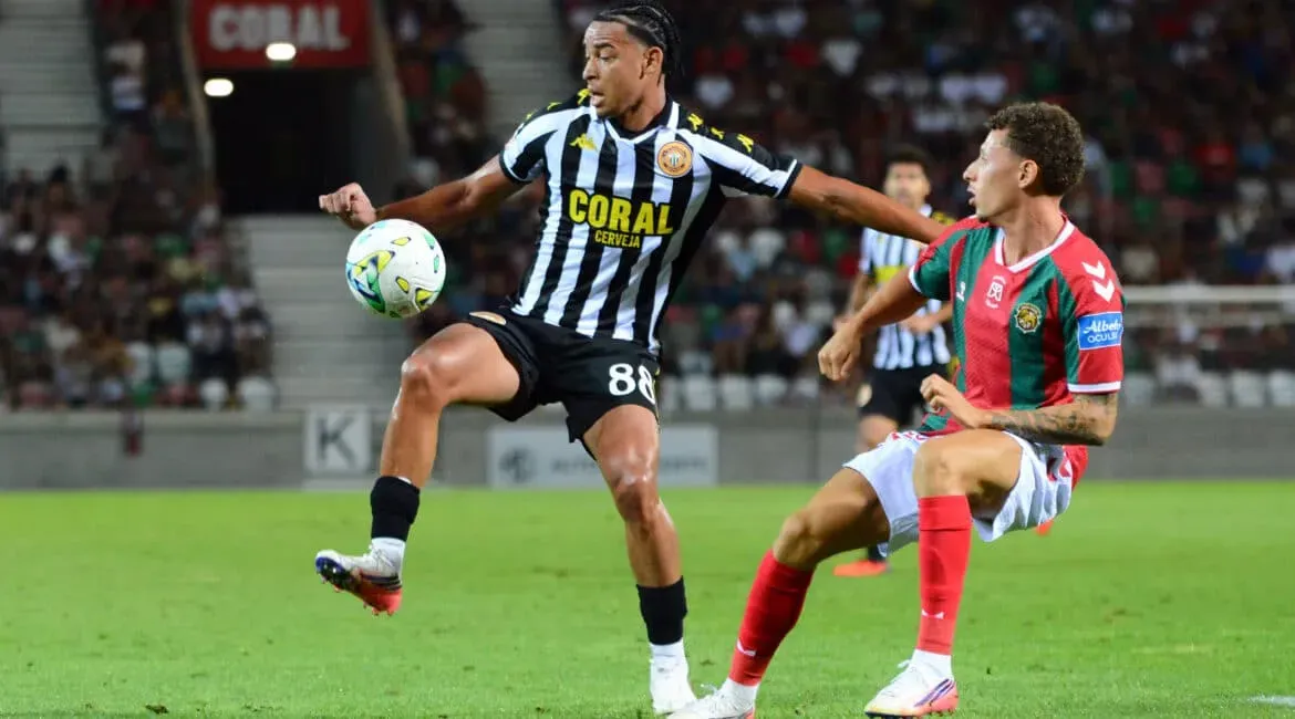 Nacional apresenta plantel para a nova temporada